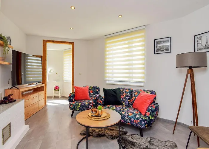 Appartement Carola By Interhome